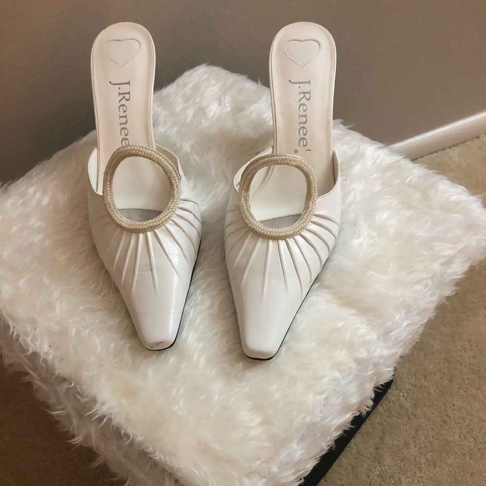 Women’s shoes